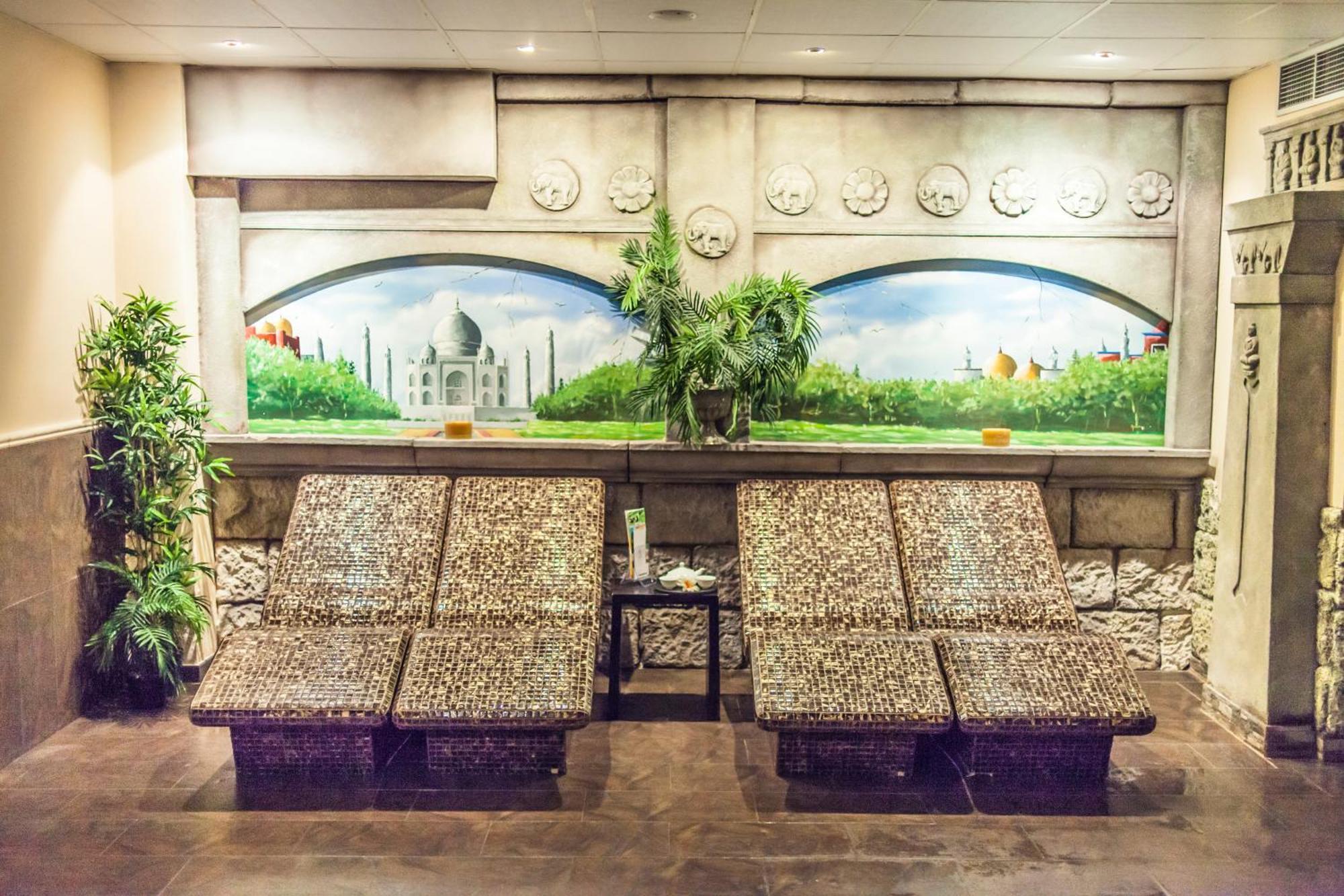 加的斯广场Spa酒店 外观 照片